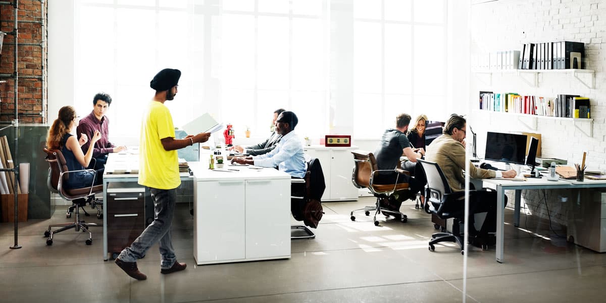 O que é Endomarketing? Exemplos de como engajar os colaboradores da sua empresa!